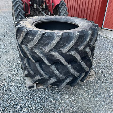 Traktordekk Pirelli 420/70-R28