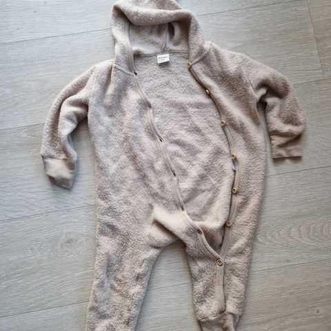 Beige ulldress fra Kuling