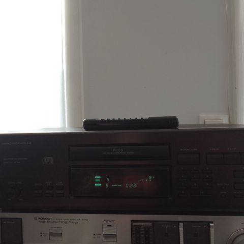 Onkyo DX-750 R1