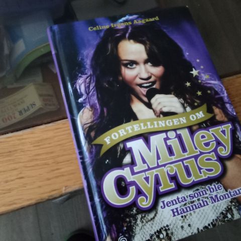 Fortellingen om Miley cyrus- jenta som ble Hanna Montana