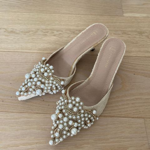 Nydelige pumps str 36