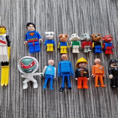 Diverse figurer ( Lego Fabuland ,  Playmobil , Cowboy Indians etc. )