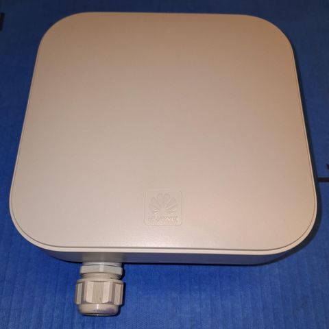Huawei LTE Outdoor CPE B2366-F01