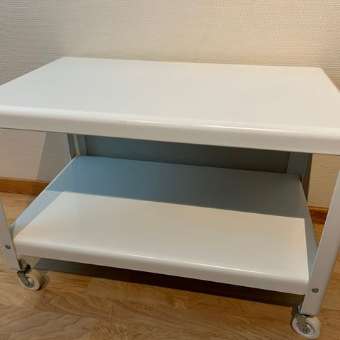 Ikea tv-benk hvit