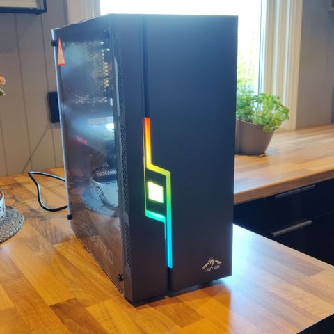 Flott gaming-PC | 3700x | 16 GB RAM | 5700 XT | 512 GB SSD + 2 TB HDD