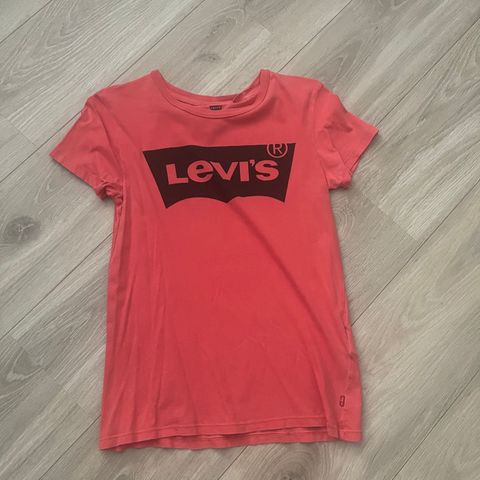 Levis T-skjorte