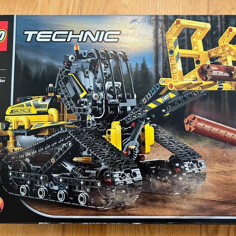 LEGO Technic 42094 Tracked Loader