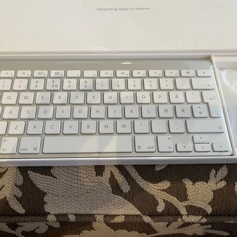 Apple tastatur med mus - ubrukt