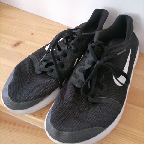 Nike sko str 40