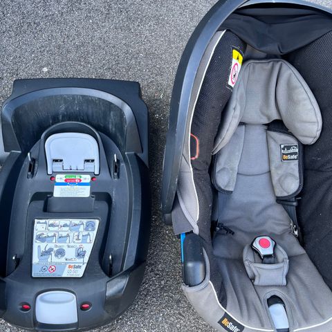 BeSafe izi go x1 med ISOfix base