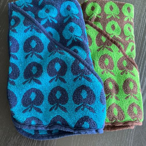 2 håndkle med hette fra småfolk