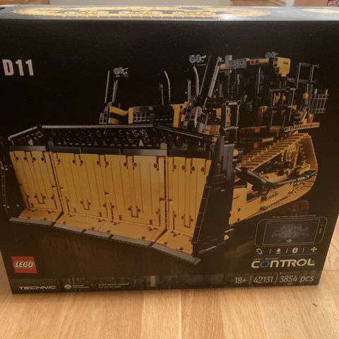 Lego Technic 42131 Caterpillar D11