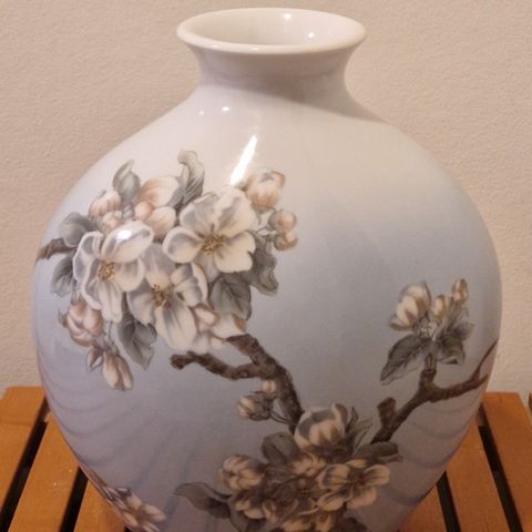 Stor vase B & G. Copenhagen Porcelain.