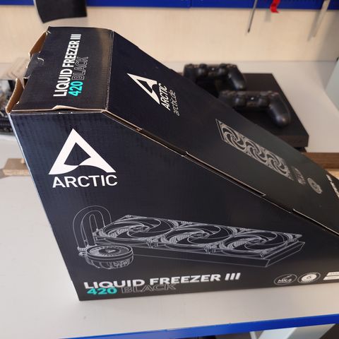 Ny Arctic Liquid Freezer III 420