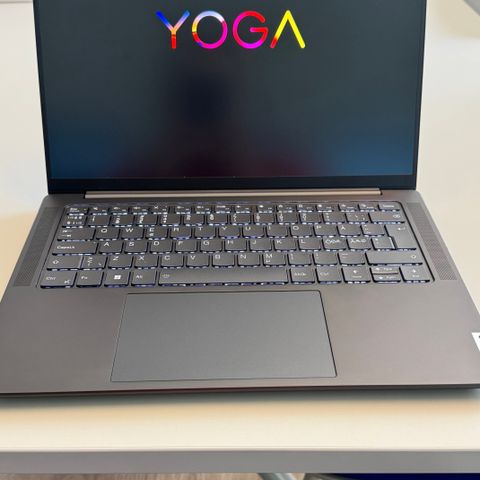 Lenovo Yoga Pro 7 Selges 14 toms skjerm