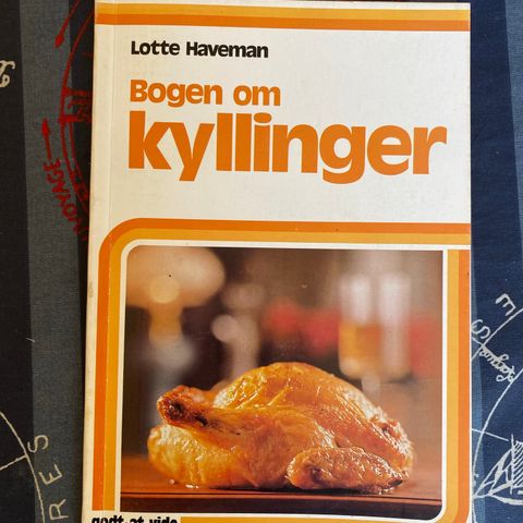 Kyllinger. Kokebok på dansk.