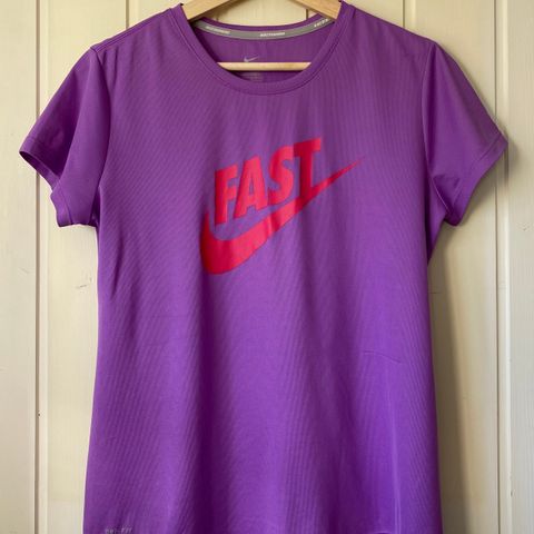 Nike dri-fit t-skjorte str L