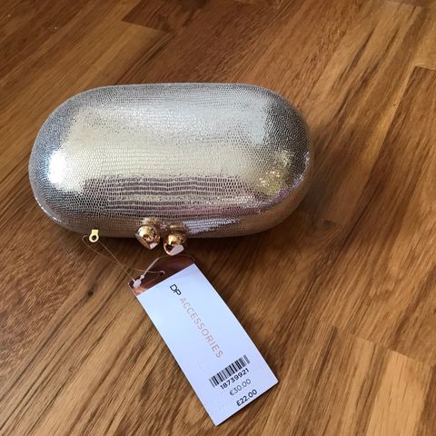 Dorothy Perkins clutch