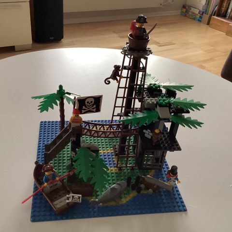 Lego 6270 forbidden island