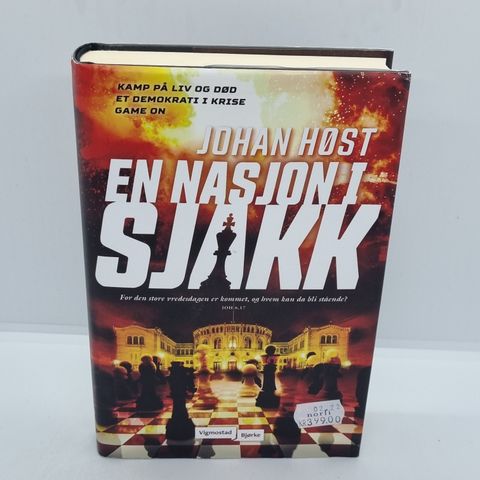 En nasjon i sjakk  - Johan Høst