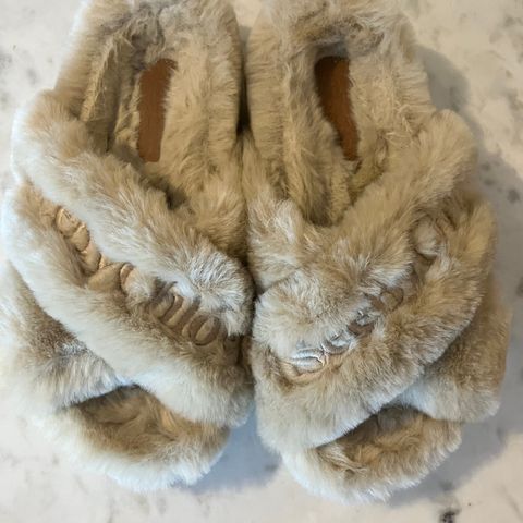 See By Chloé Fanny Fluffy Slippers (Ubrukt/som NY)