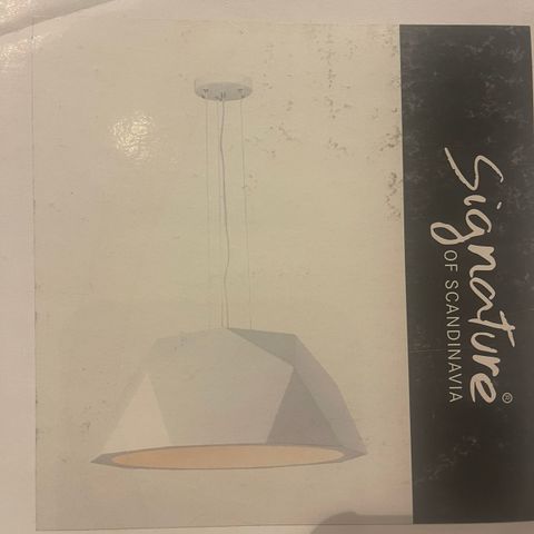 Taklampe fra Signature