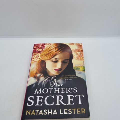 Her Mothers Secret - Natasha Lester
