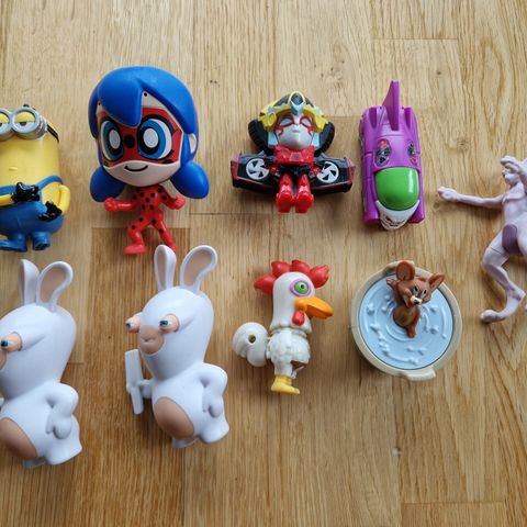 Diverse McDonalds og Burger King figurer ( Pokemon, Minions, Transformers etc. )