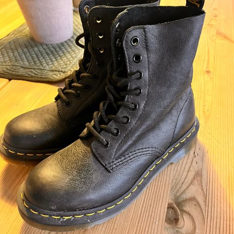 Dr. Martens 1460 Pascal - Str 37