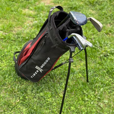 Junior golfsett med tiger woods bag