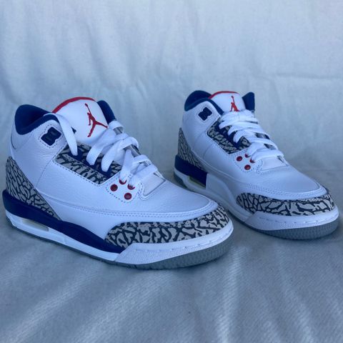 Air Jordan 3 Retro OG BG True Blue 2016