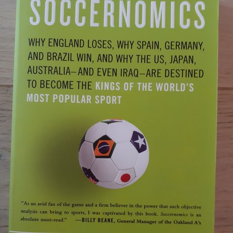 Soccernomics - av Simon Kuper og Stefan Szymanski (Stort utvalg filmer og bøker)