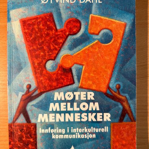 Møter mellom mennesker. ISBN: 978-82-05-44684-7