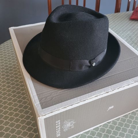 Ubrukt Stetson Trilby hatt, størrelse Large