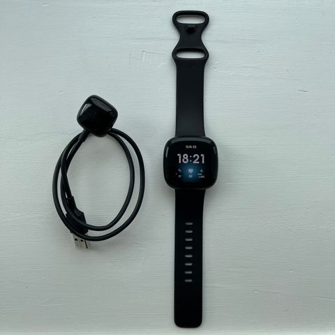 Fitbit Versa 3 klokke