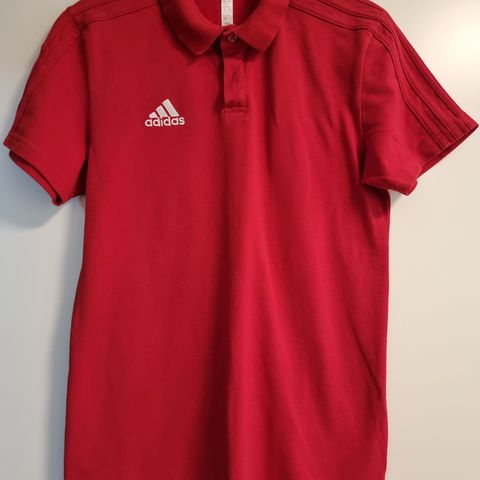 Adidas T-skjorte I rødt farge