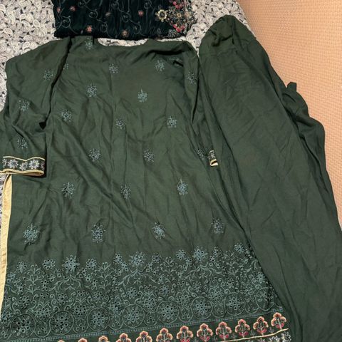 pakistanske/indiske klær