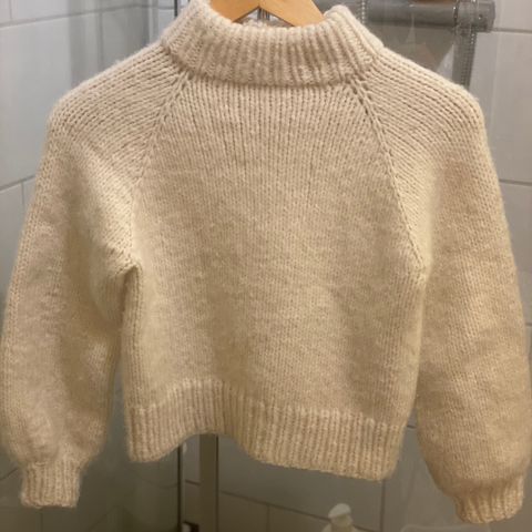 Louisiana sweater