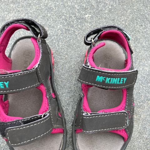 McKinley sandaler til jente