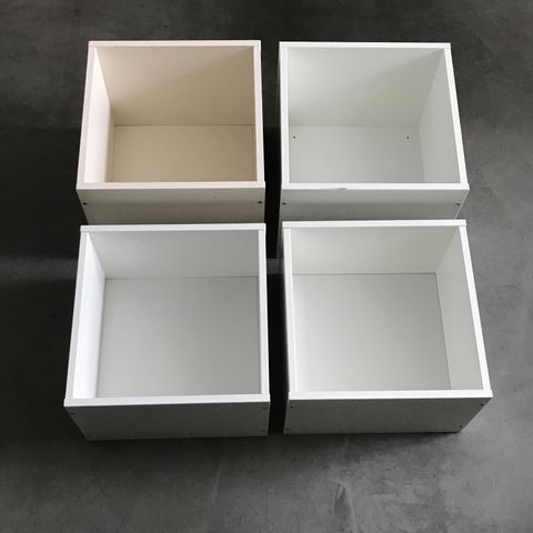 4 stk Ikea hyller, Förhöja 21678/21461. Ligner EKET