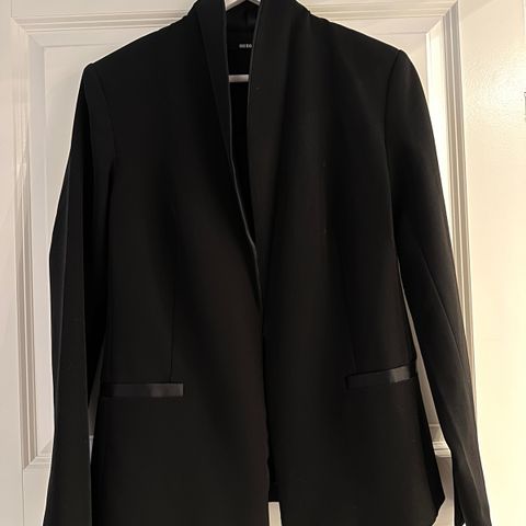 Blazer fra Bikbok