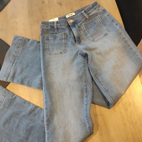 Wrangler flare 623 str W24 L32