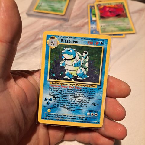 Selger enkel Pokemon kort base set/2 shadowless