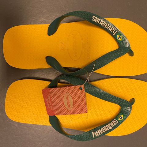 Havaianas slippers