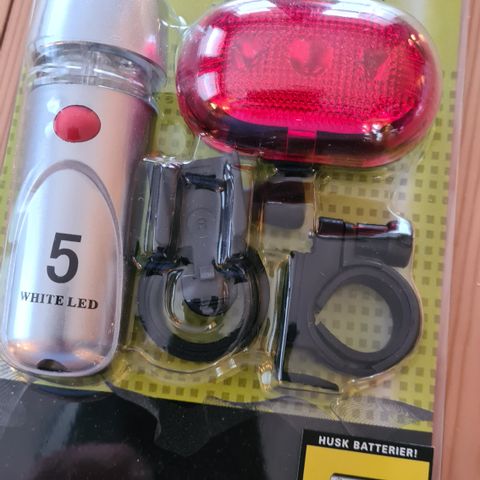 Lyktesett til sykkel, 5 LED