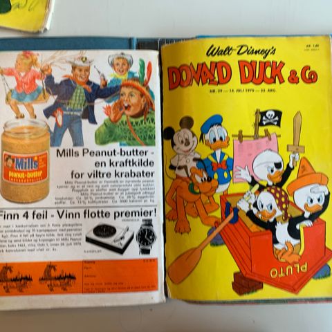Donald Duck blader selges samlet.16stk 1970 og 24 stk 1971