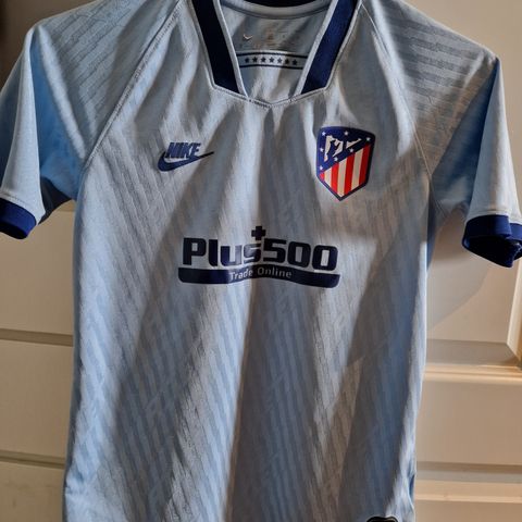 Atlectico Madrid drakt gutt/ungdom