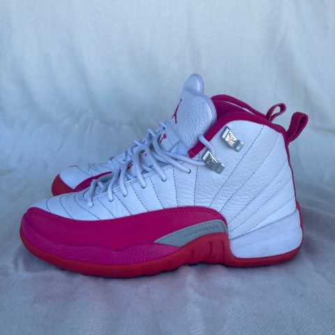 Air Jordan 12 Retro GG Vivid Pink