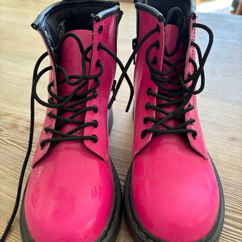 Dr.Martens str 33 Rosa ubrukt.