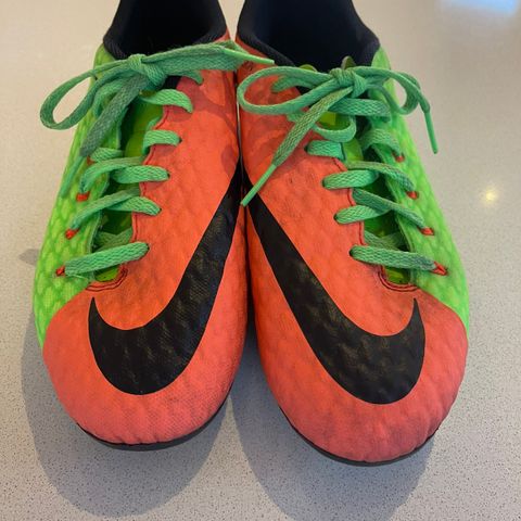 Fotballsko Nike Hypervenon (str 38)